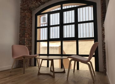 Micentro de negocio disponible para alquilar en Madrid Centro 70 m², Calle de Manzanares 4 - 3 | MatchOffice.es