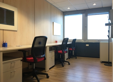 Parque empresarial en alquiler en Madrid Centro 78 m², Calle Capitán Haya 1 - 9 | MatchOffice.es