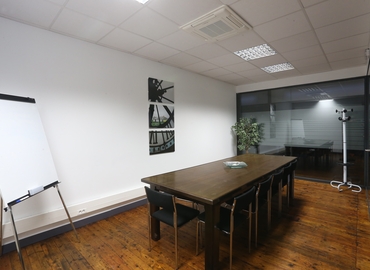 Parque empresarial en alquiler en Cornellá del Llobregat 299 m², Avenida dels Alps 48 - 22 | MatchOffice