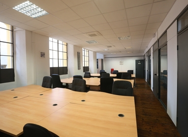 Centros de negocio disponible para alquilar en Cornellá del Llobregat 299 m², Avenida dels Alps 48 - 29 | MatchOffice.es