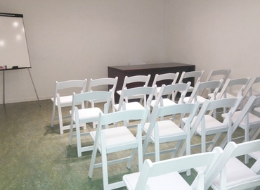 Parque empresarial disponible para alquilar en Gràcia 120 m², Travessera de Dalt - 8 | MatchOffice