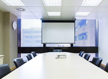 Choose a 300 m² Conference space in Madrid Centro, Paseo de Castellana 141 (28046) - 8 | MatchOffice