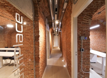 Parque empresarial disponible para alquilar en Madrid Centro 400 m², Calle de Fernando el Santo VI 17 - 12 | MatchOffice.es