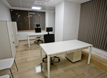 Parque empresarial en alquiler en Alicante 1600 m², Plaza san cristobal - 7 | MatchOffice
