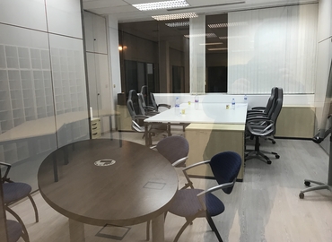 Parque empresarial disponible para alquilar en Tres Cantos 35 m², Ronda de Poniente - 16 | MatchOffice.es