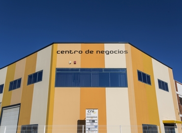 Parque empresarial disponible para alquilar en València 35 m², Camí del Port 143 - 1 | MatchOffice.es