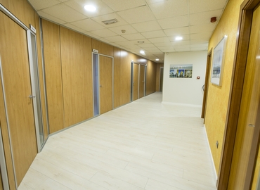 Centros de negocio en alquiler en València 35 m², Camí del Port 143 - 7 | MatchOffice