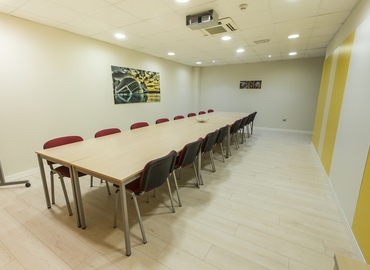 Centros de negocio en alquiler en València 35 m², Camí del Port 143 - 10 | MatchOffice