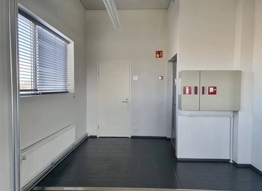 Toimisto Tahkotie 1 01740 Vantaa