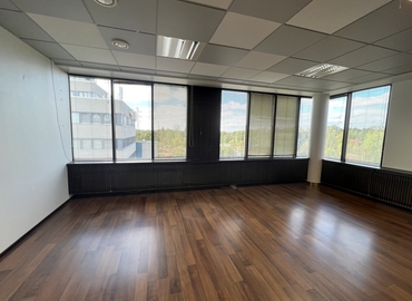 Toimisto Hitsaajankatu 6 00810 Helsinki