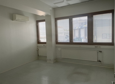 Toimisto Sarkatie 2 01720 Vantaa