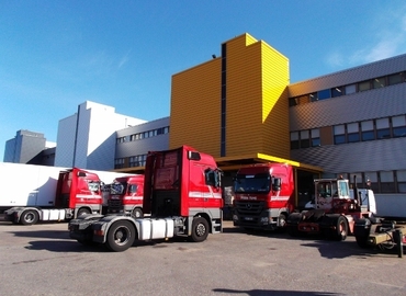 325 m² Office warehouse up for rent in Vantaa, Vanha Porvoontie 231 (01380) - 0 | MatchOffice.com