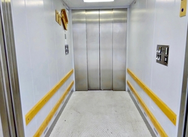 Varasto / tuotantotila Teerikukonkuja 3 00700 Helsinki