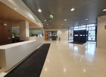 590 m² Commercial office for rent in Helsinki, Takomotie 1-3, 00380  - 22 | MatchOffice.com