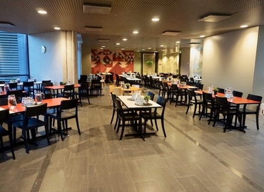 Toimisto Hitsaajankatu 24 00810 Helsinki