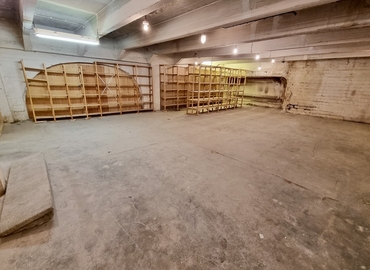 Varasto / tuotantotila Nervanderinkatu 9 00100 Helsinki