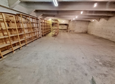 Varasto / tuotantotila Nervanderinkatu 9 00100 Helsinki