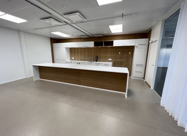 Toimisto Karvaamokuja 2 A 00380 Helsinki