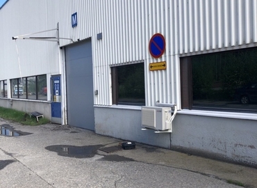 Varasto / tuotantotila Etu-Hankkion katu 1 33700 Tampere