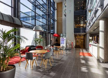 Toimisto Hitsaajankatu 22 00810 Helsinki