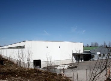 Varasto / tuotantotila Alaniementie 2 02970 Espoo