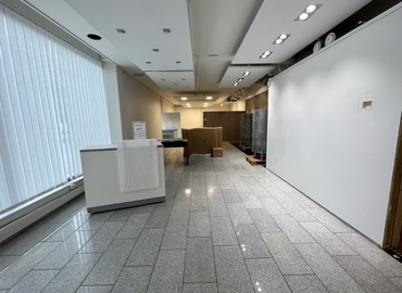 400 m² Commercial shop for rent in Vantaa, Santaradantie 10 (01370) - 3 | MatchOffice