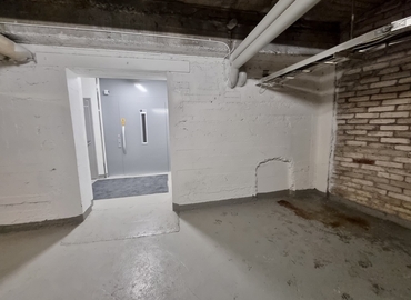 Varasto / tuotantotila Nervanderinkatu 9 00100 Helsinki