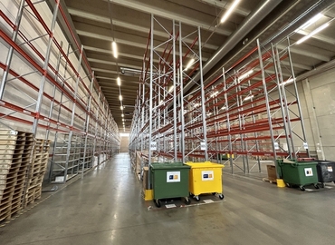 Varasto / tuotantotila Juvan Teollisuuskatu 25 02920 Espoo