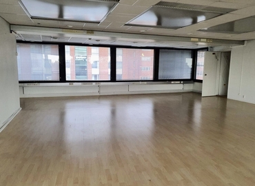 Toimisto Sörnäisten rantatie 25 00500 Helsinki