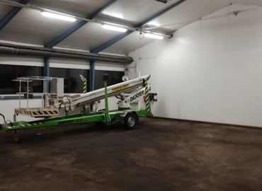 Varasto / tuotantotila Kytkintie 5 00770 Helsinki