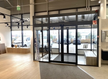 108 m² Commercial shop for rent in Vantaa, Nilsaksenpolku 2 (01510) - 1 | MatchOffice