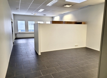 Vapaat varasto - Helsinki, Laippatie 3, (00880) - 12 | MatchOffice.fi