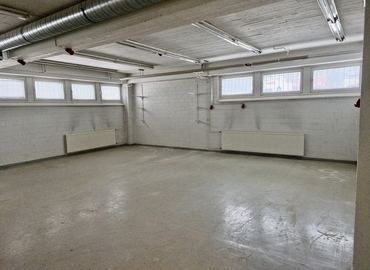 350 m² Warehouse space rental in Helsinki, Karvaamokuja 1 (00380) - 1 | MatchOffice.com