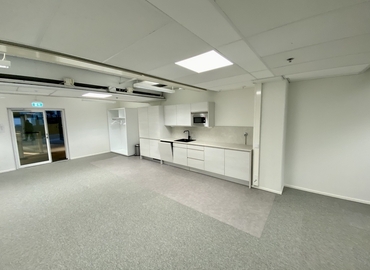 556 m² Warehouse storage for rent in Helsinki, Valimotie 21 (00380) - 1 | MatchOffice