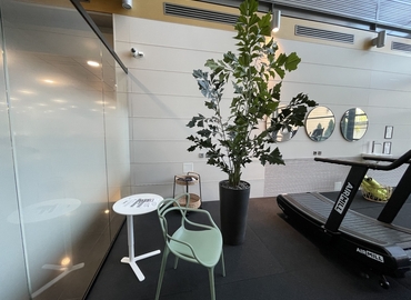 Office Karvaamokuja 2 D 00380 Helsinki