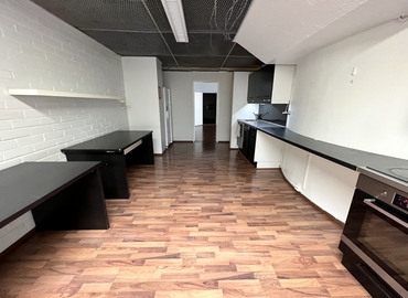 Vapaat kauppa - Helsinki, Köydenpunojankatu 13, (00180) - 7 | MatchOffice.fi