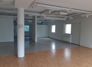 109 m² Commercial shop for rent in Helsinki, Rekipellontie 2 (00940) - 2 | MatchOffice.com