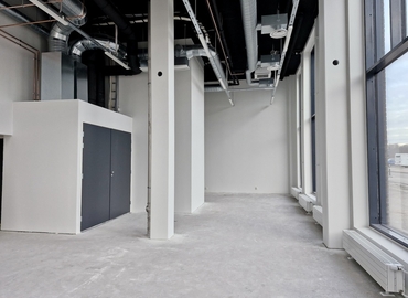 133 m² Store for rent in Espoo, Henttaan puistokatu 4 (02250) - 2 | MatchOffice