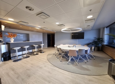 Vapaat toimistotilat - Helsinki, Hitsaajankatu 22, (00810) - 4 | MatchOffice.fi