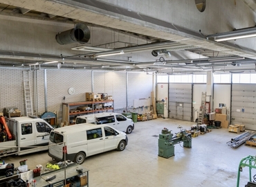 704 m² Warehouse up for rent in Turku, Kaurakatu 48 (20740) - 1 | MatchOffice