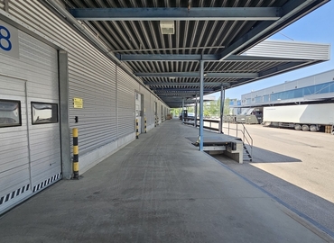 5799 m² Commercial warehouse rental in Vantaa, Tikkurilantie 140 B (01530) - 8 | MatchOffice