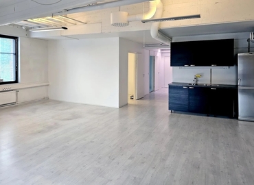 Vapaat tuotantotila - Helsinki, Valokaari 10, (00750) - 1 | MatchOffice.fi