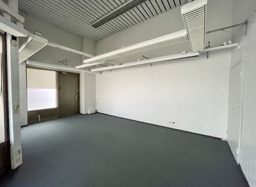 Vapaat kauppa - Helsinki, Esterinportti 2, (00240) - 4 | MatchOffice.fi