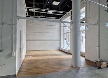 90 m² Shop for rent in Vantaa, Zirkonipolku 2 (01700) - 0 | MatchOffice