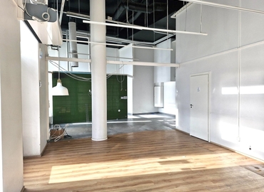 90 m² Store for rent in Vantaa, Zirkonipolku 2 (01700) - 1 | MatchOffice.com