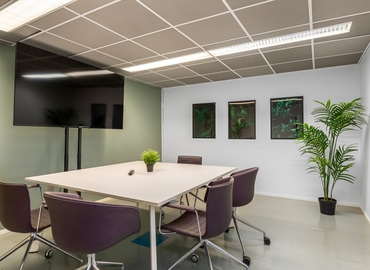 Toimisto Läkkisepänkuja 3 02650 Espoo