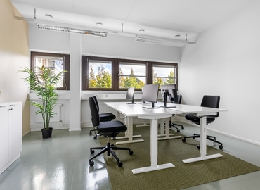 Toimisto Läkkisepänkuja 3 02650 Espoo