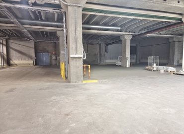 1549 m² Warehouse rental in Vantaa, Vanha Porvoontie 231 (01380) - 1 | MatchOffice.com