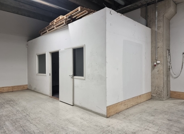 Warehouse Vanha Porvoontie 231 01380 Vantaa