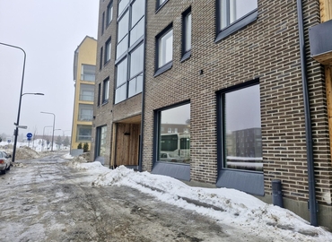 181 m² Commercial shop for rent in Helsinki, Kuninkaantammenkierto 16a (00430) - 1 | MatchOffice